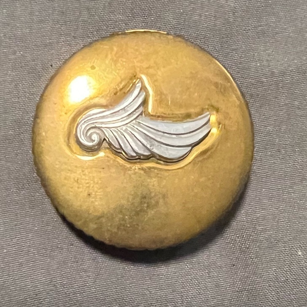 Vintage make up evening in Paris